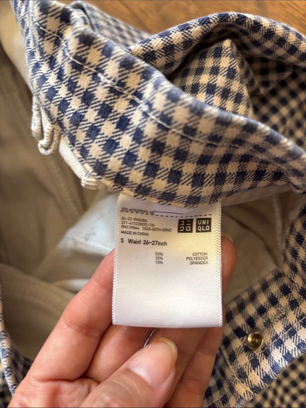 Uniqlo Navy and White Gingham Shirt - Picture 2 of 3